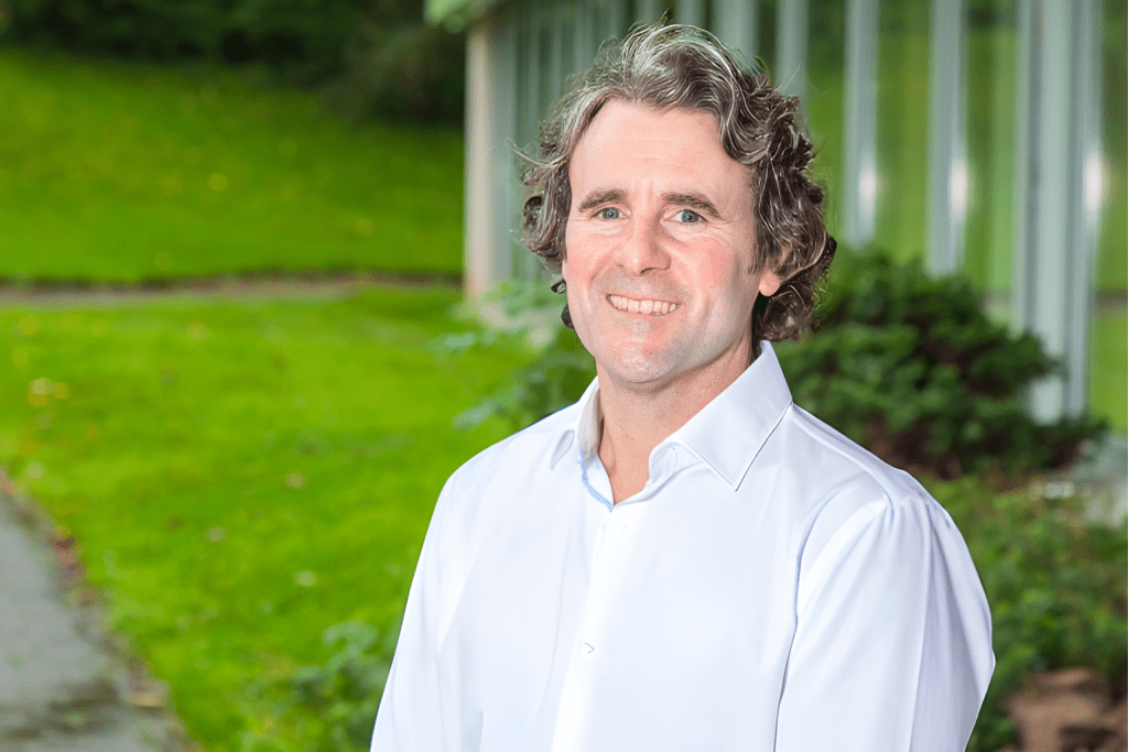 Ben Slater, Founder & Managing Director, 20+ Years Commissioning Expertise